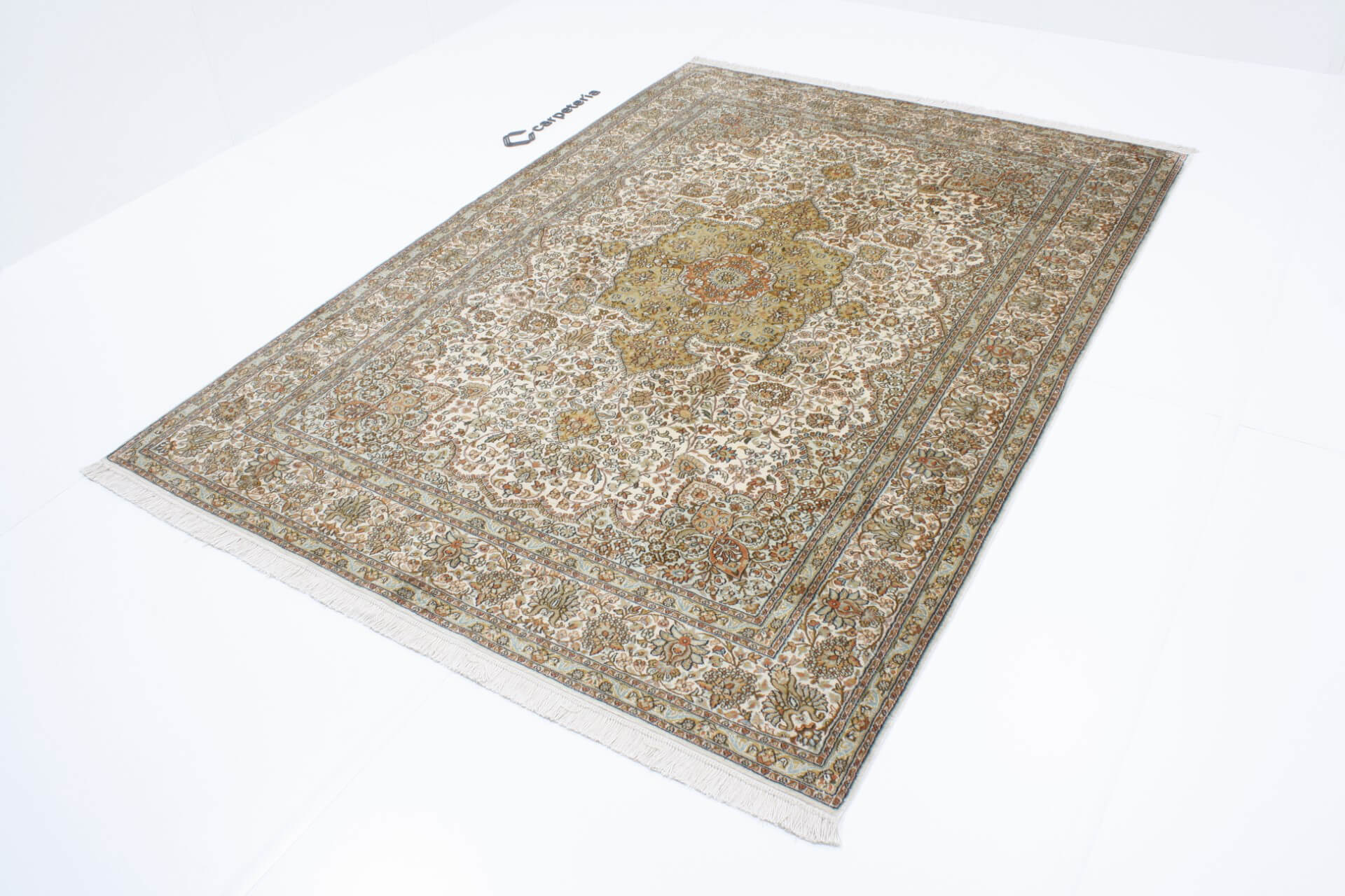 Kashmir Silk Exclusive