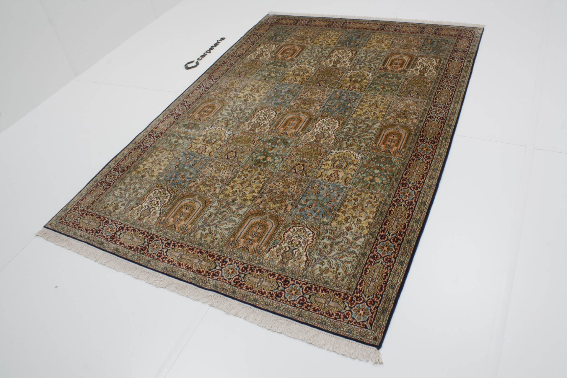 Kashmir Silk Royal