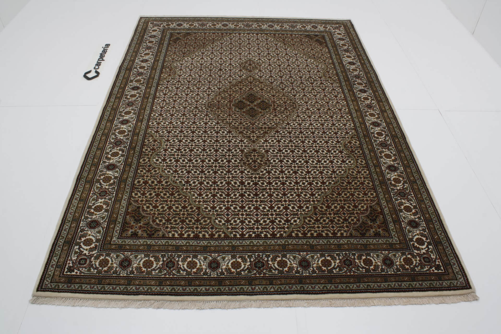 Tabriz Exclusive