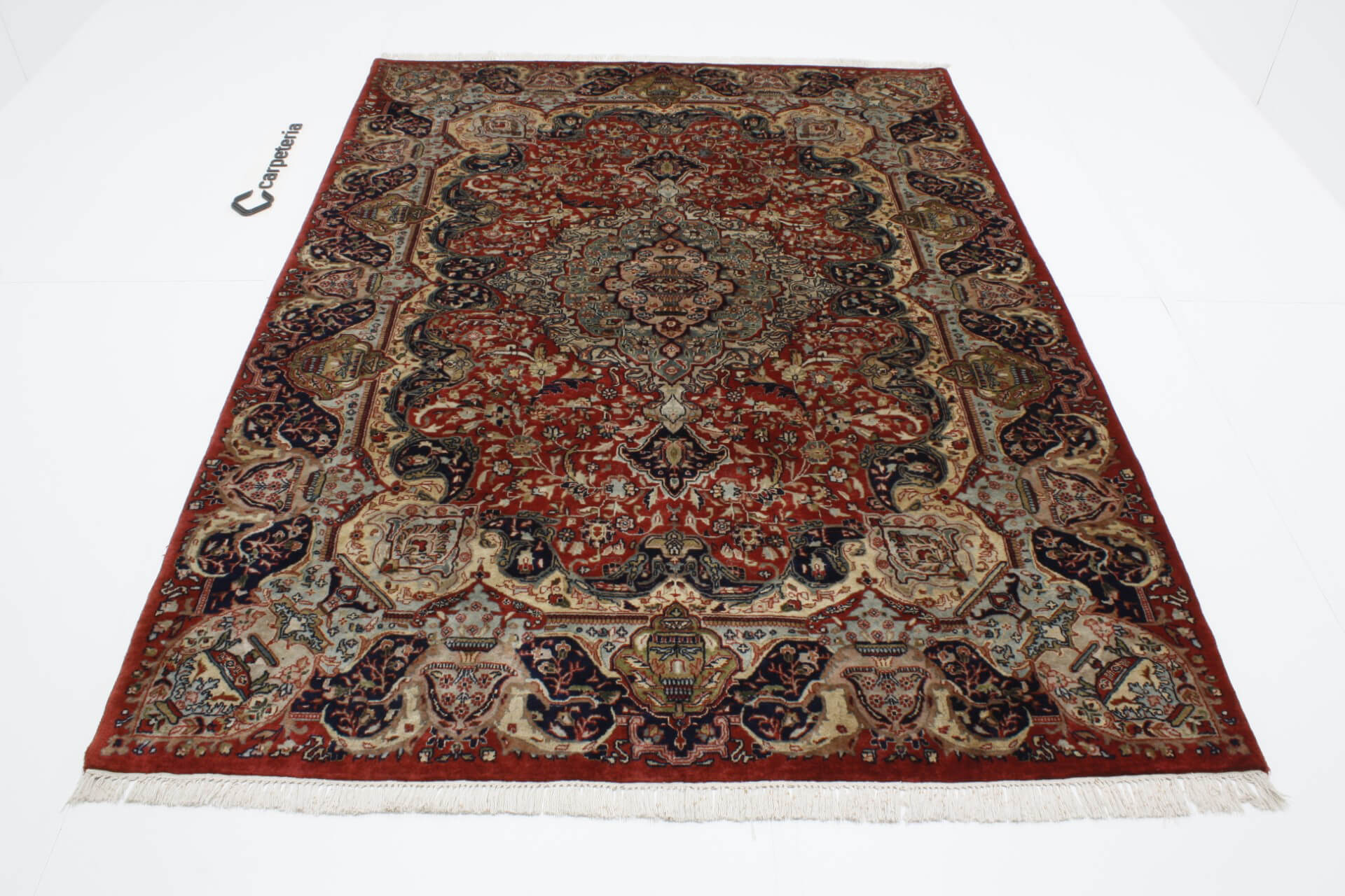 Sarouk Premium