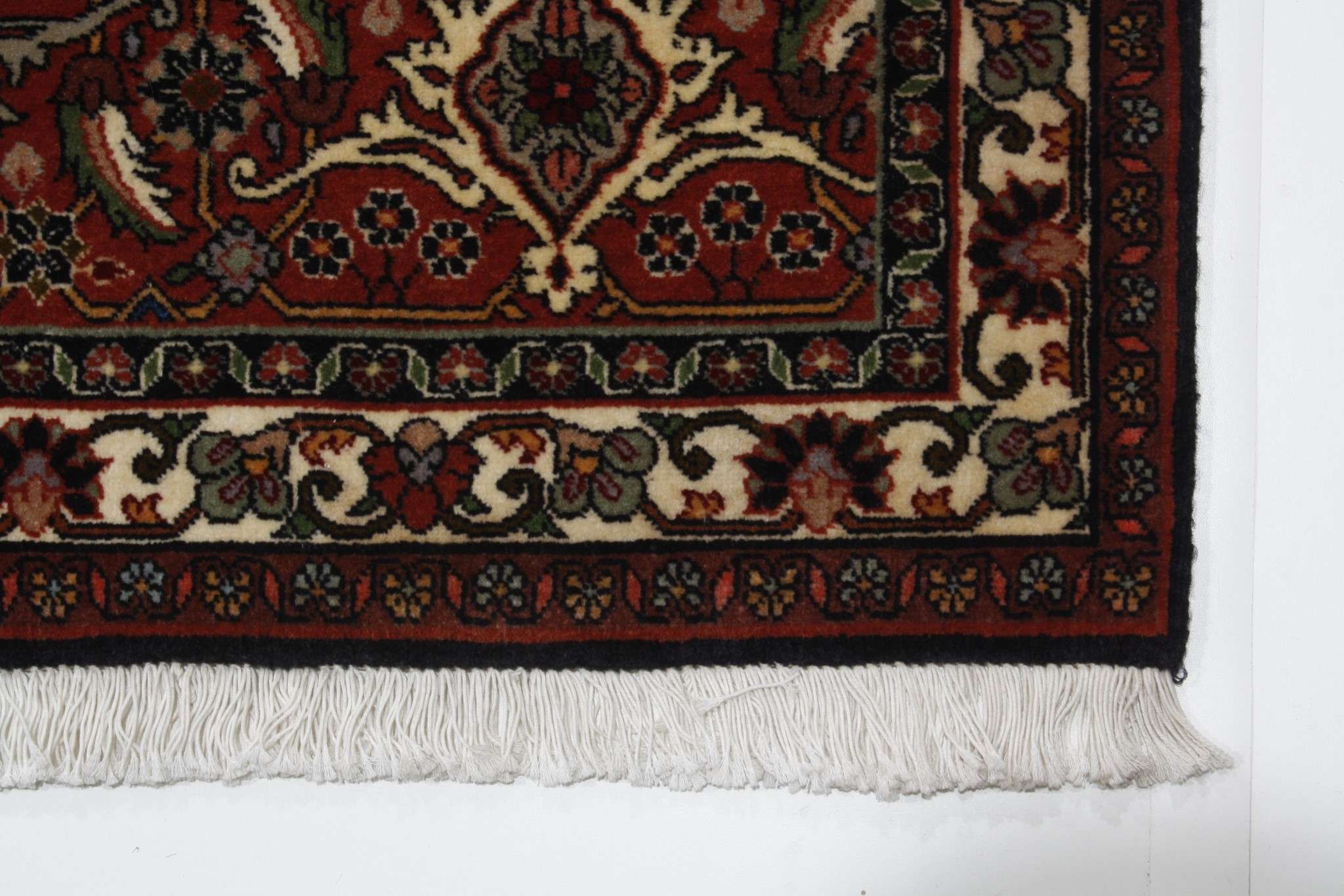Bidjar Exclusive