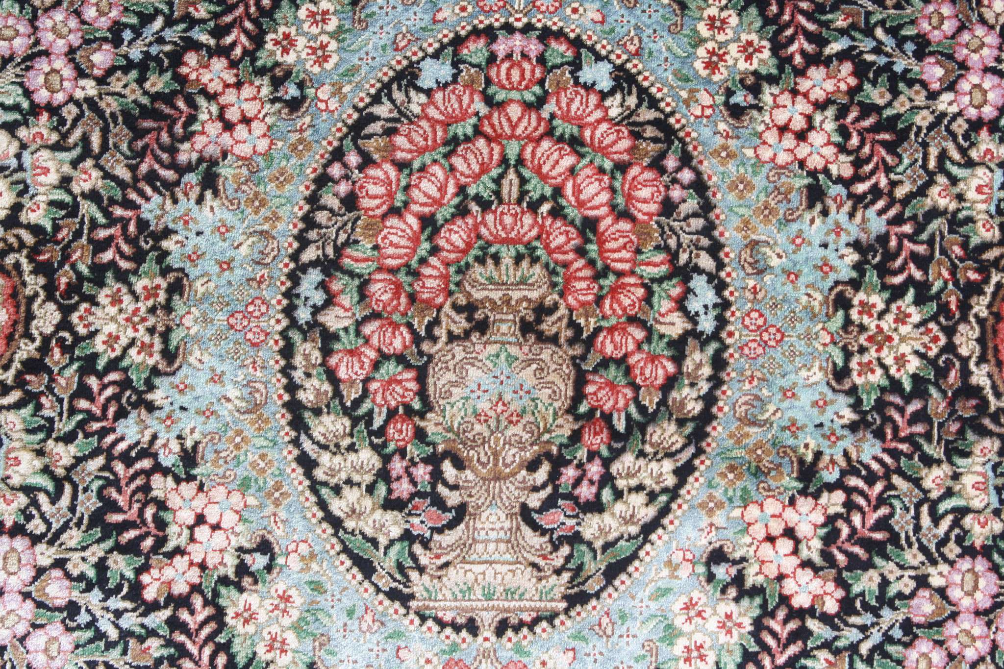 Persian rug Ghom Silk Royal