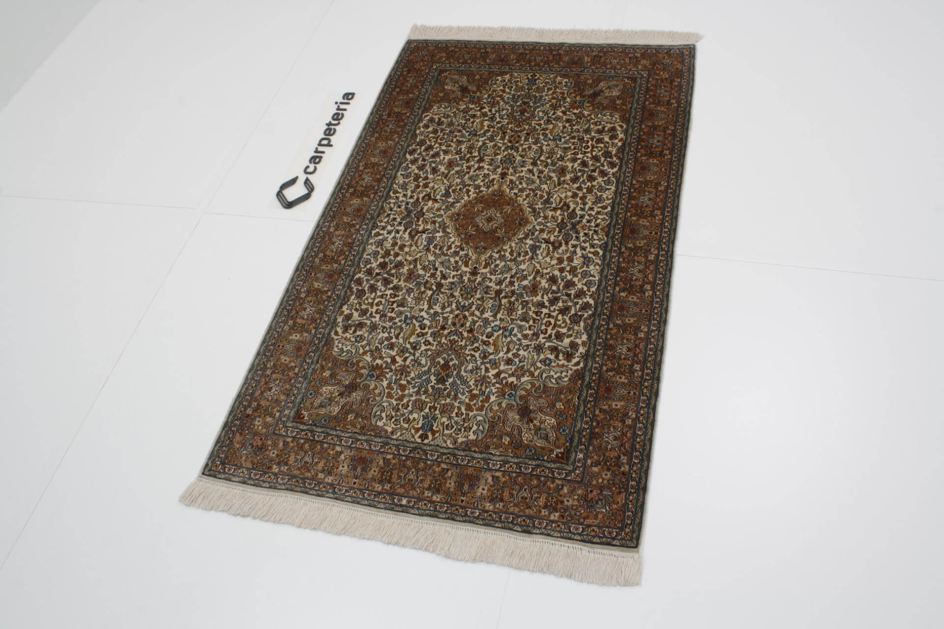 Kashmir Silk Royal