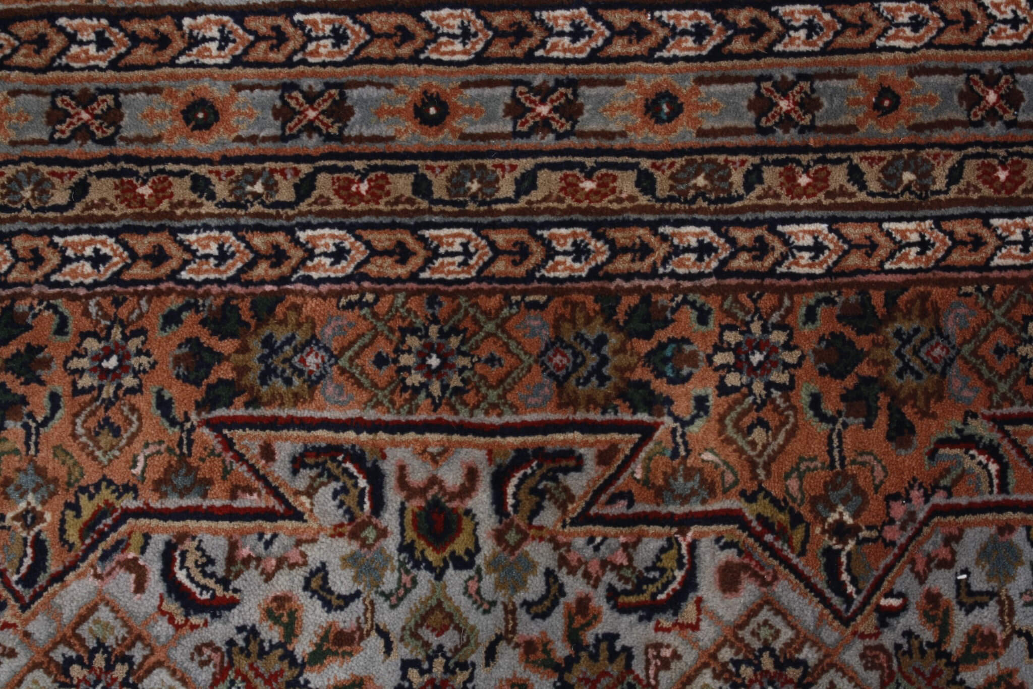 Bidjar Exclusive