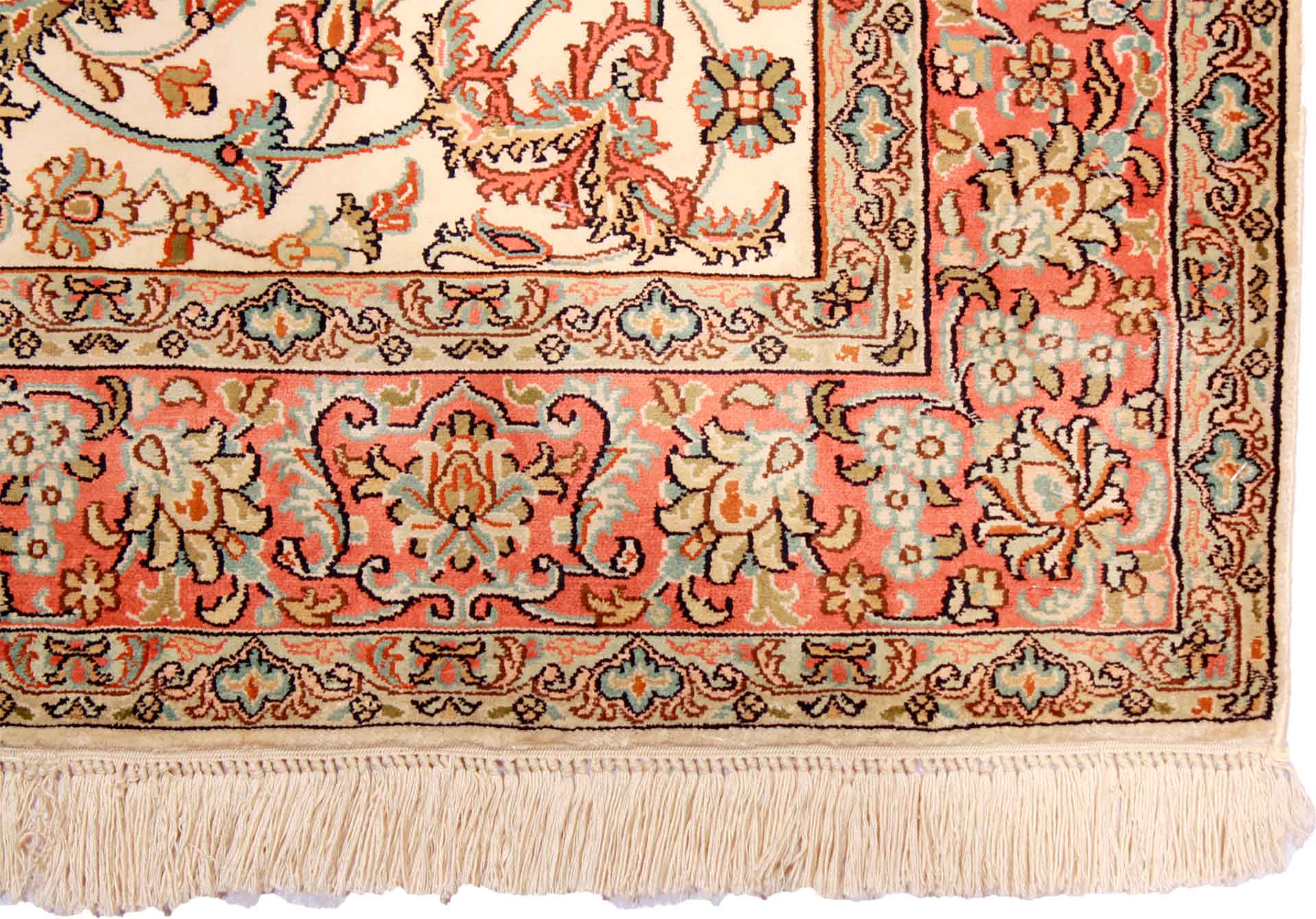 Kashmir Silk Royal