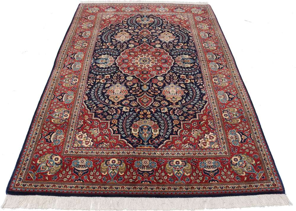 Persian rug Kashan
