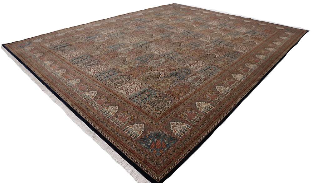 Oriental rug Qom