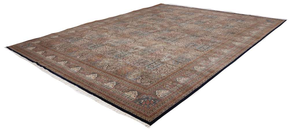 Oriental rug Qom