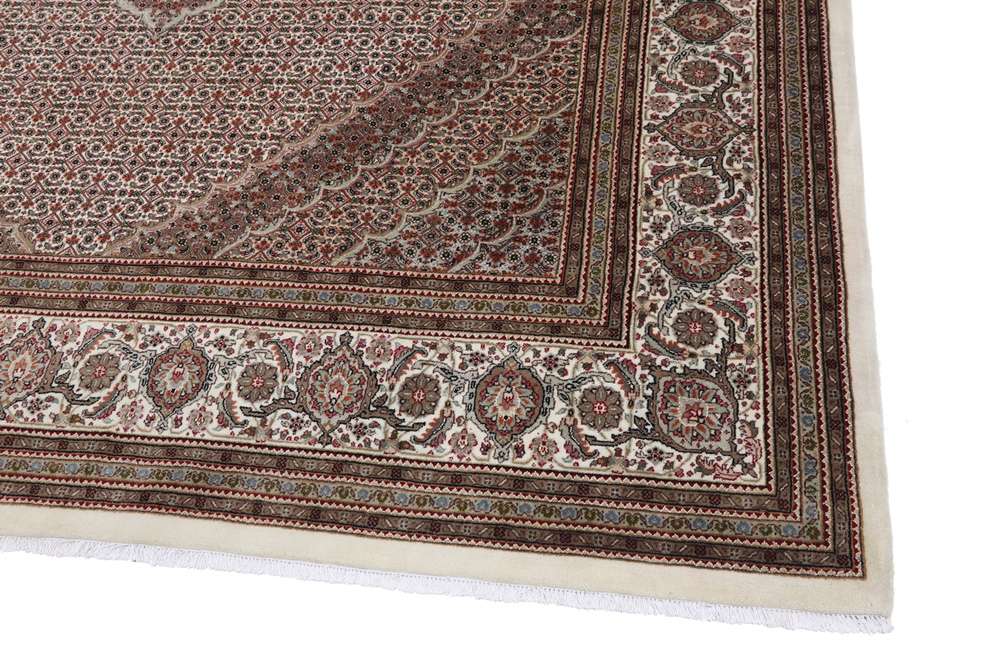 Oriental rug Tabriz