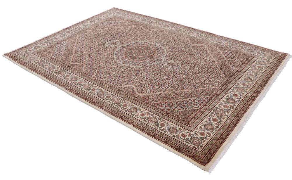Oriental rug Tabriz