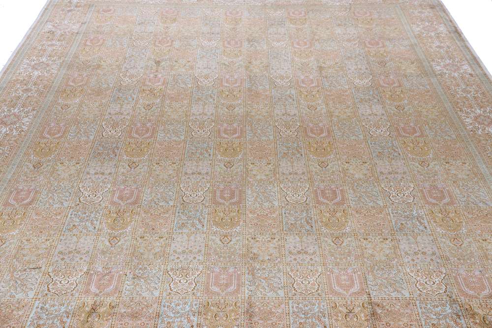 Oriental rug Kashmir
