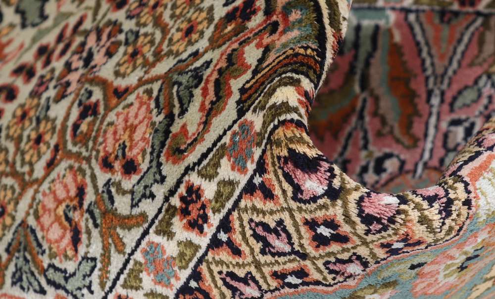 Oriental rug Kashmir