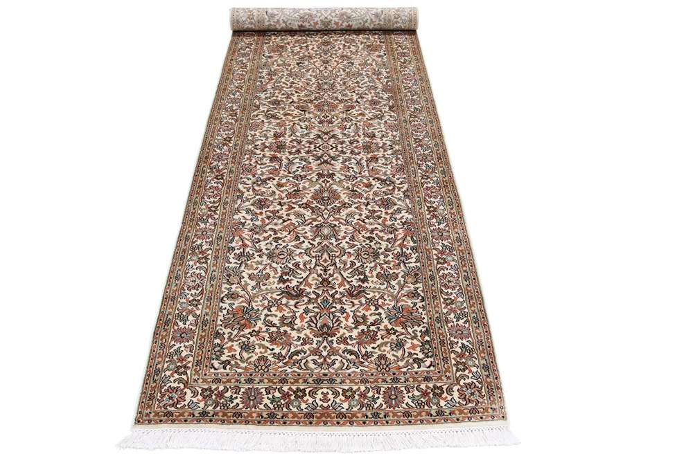 Oriental rug Kashmir