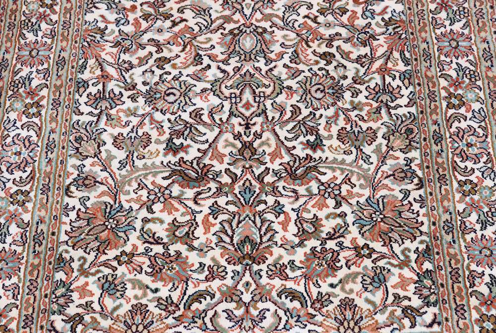 Oriental rug Kashmir