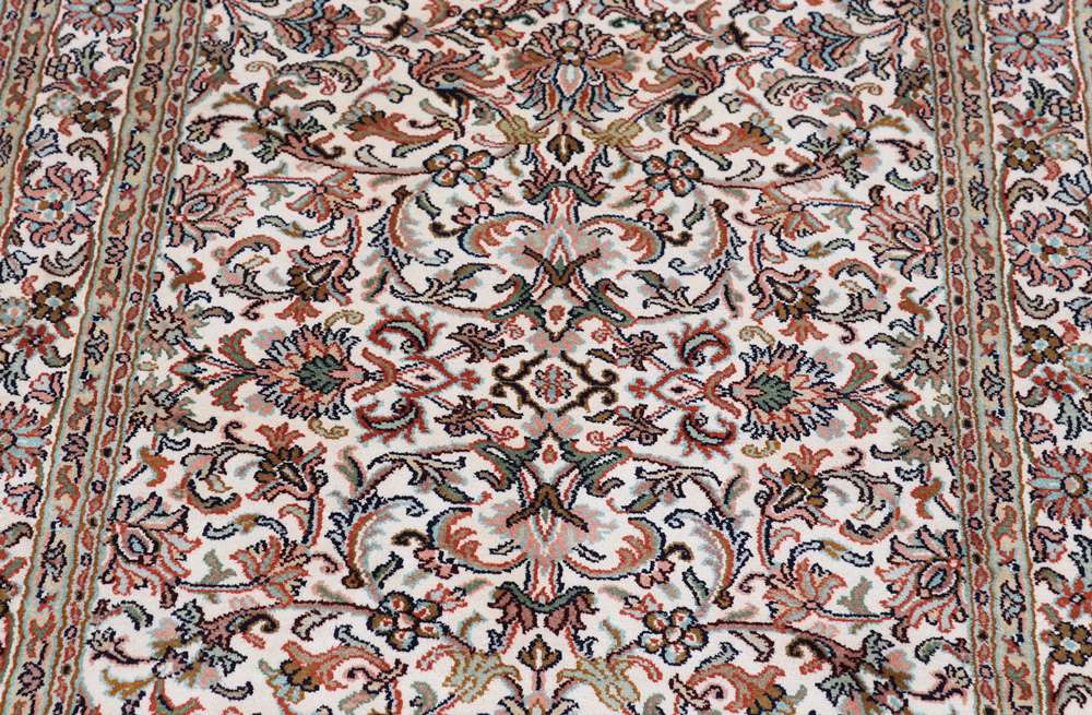 Oriental rug Kashmir