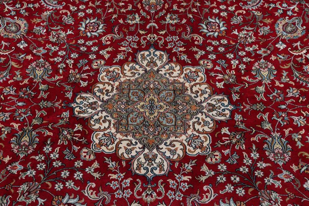 Oriental rug Kashmir