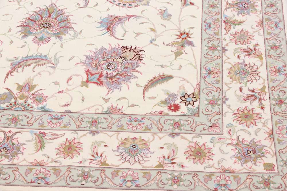 Persian rug Tabriz