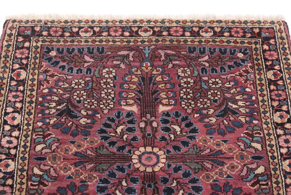 Persian rug Sarugh