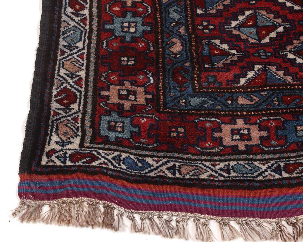 Persian rug Gochan