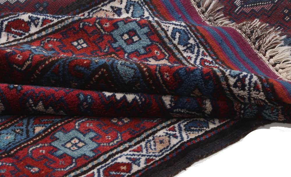 Persian rug Gochan