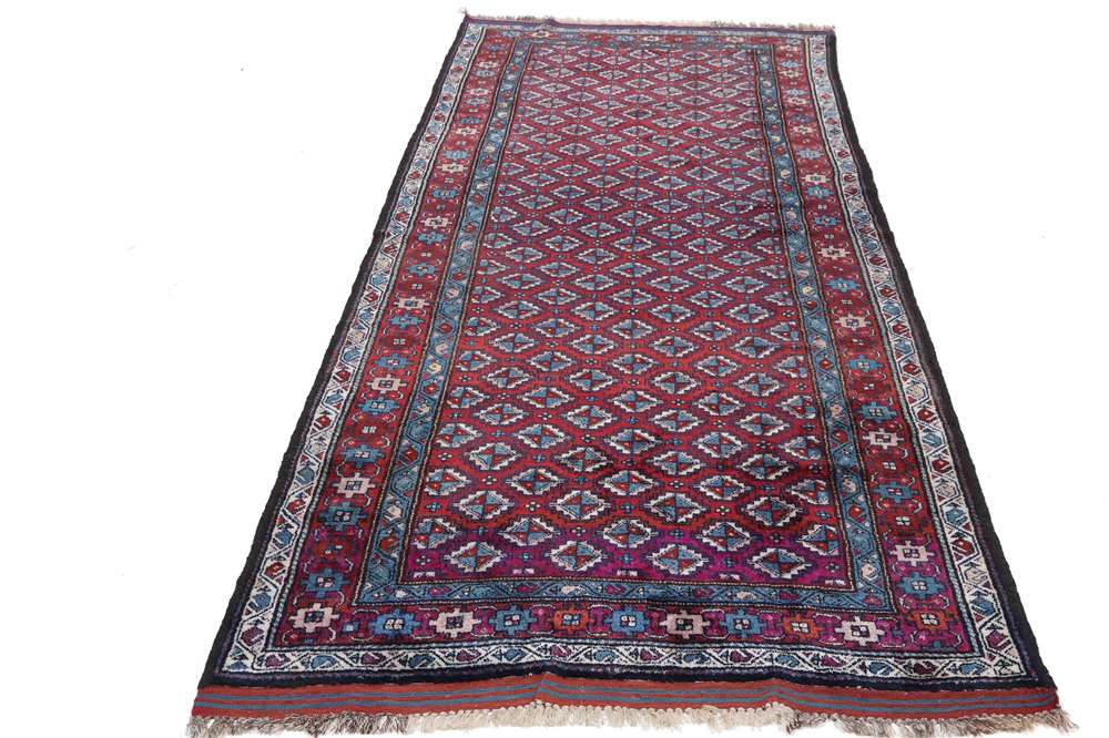 Persian rug Gochan