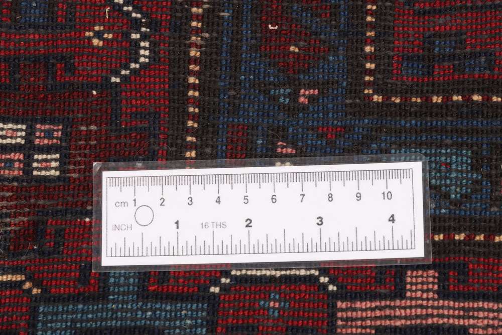 Persian rug Gochan