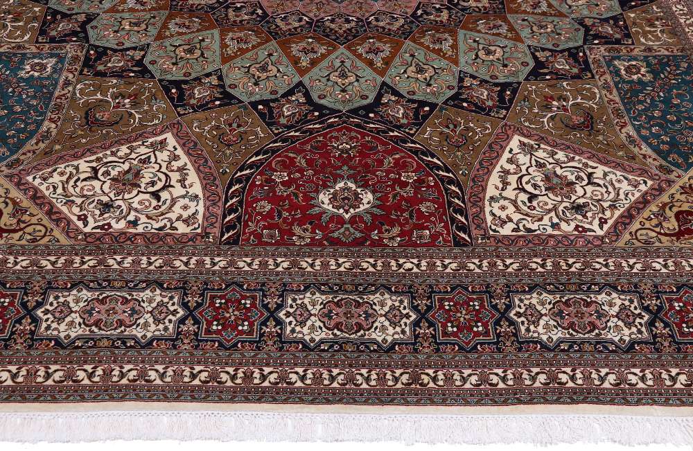 Oriental rug Kashmir