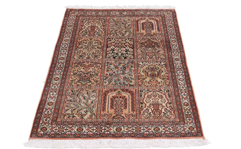 Oriental rug Kashmir