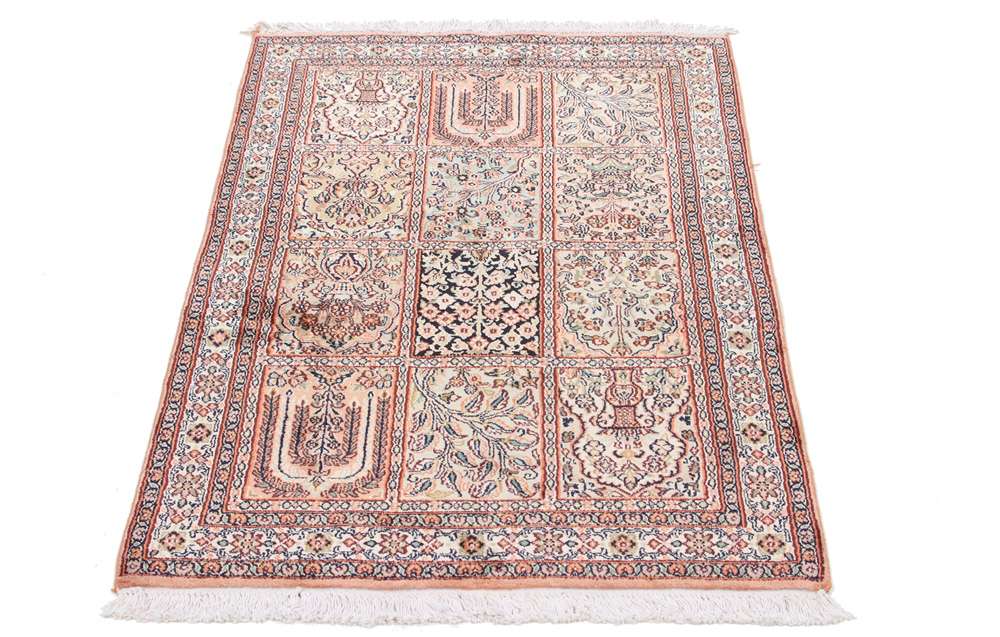 Oriental rug Kashmir