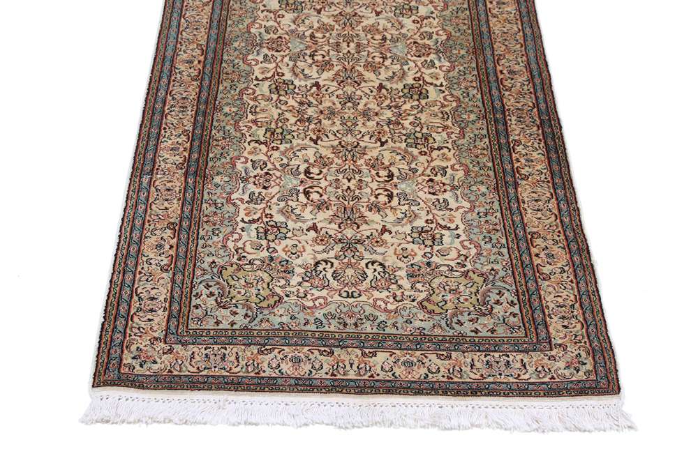 Oriental rug Kashmir