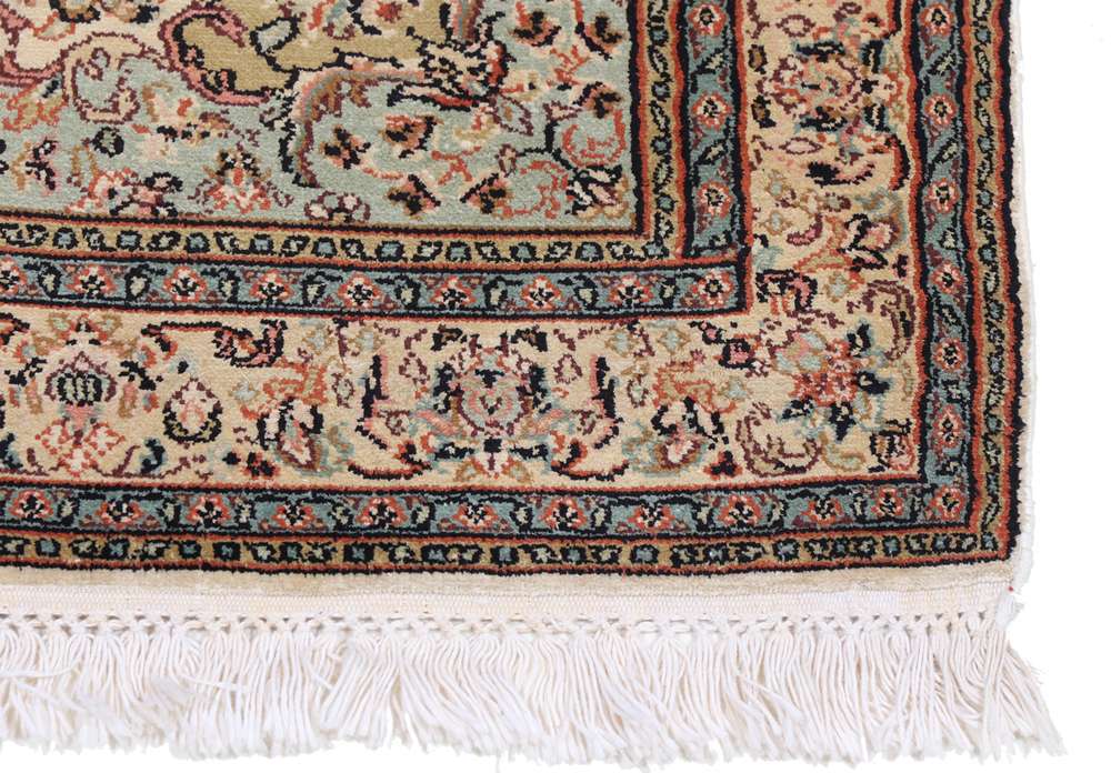 Oriental rug Kashmir