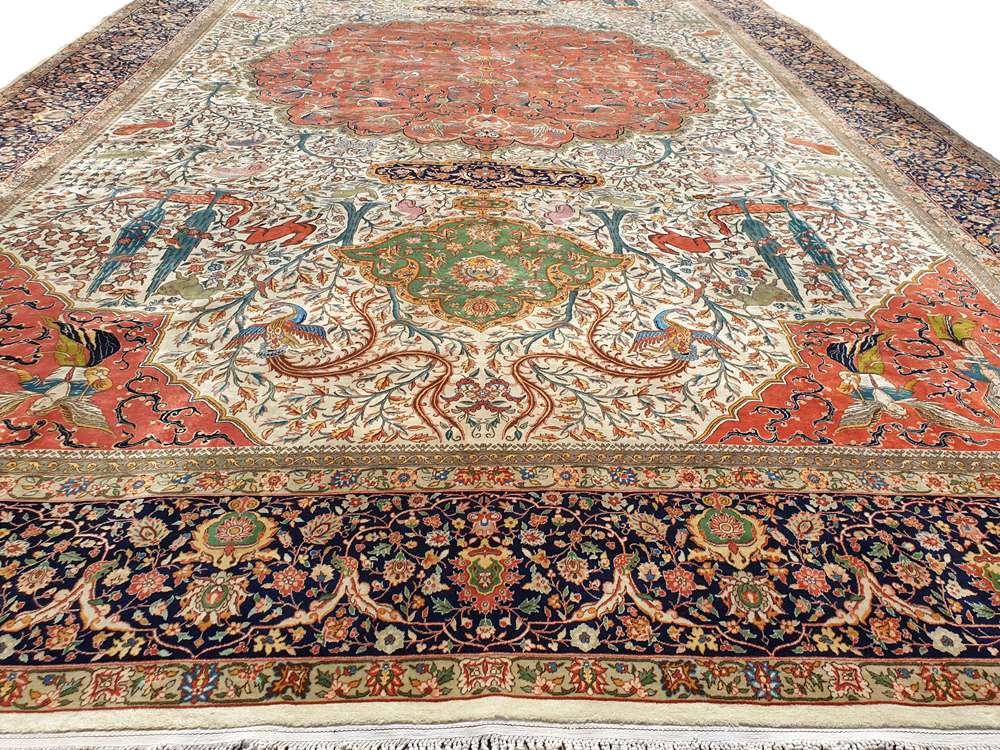 Oriental rug Tabriz