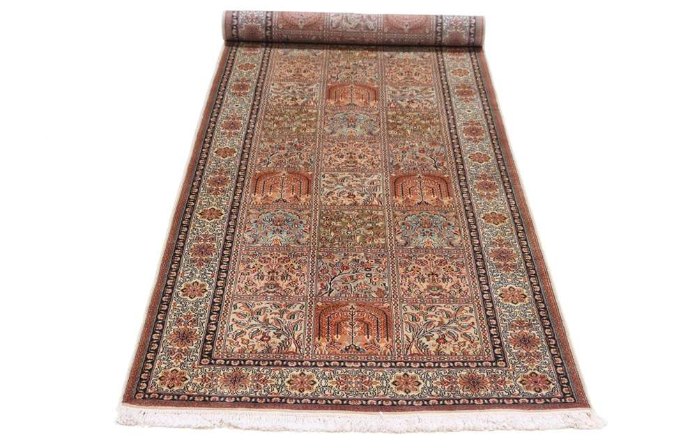 Oriental rug Kashmir