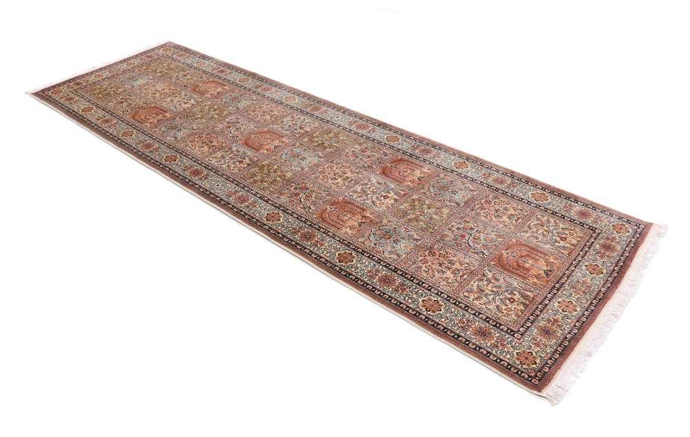 Oriental rug Kashmir