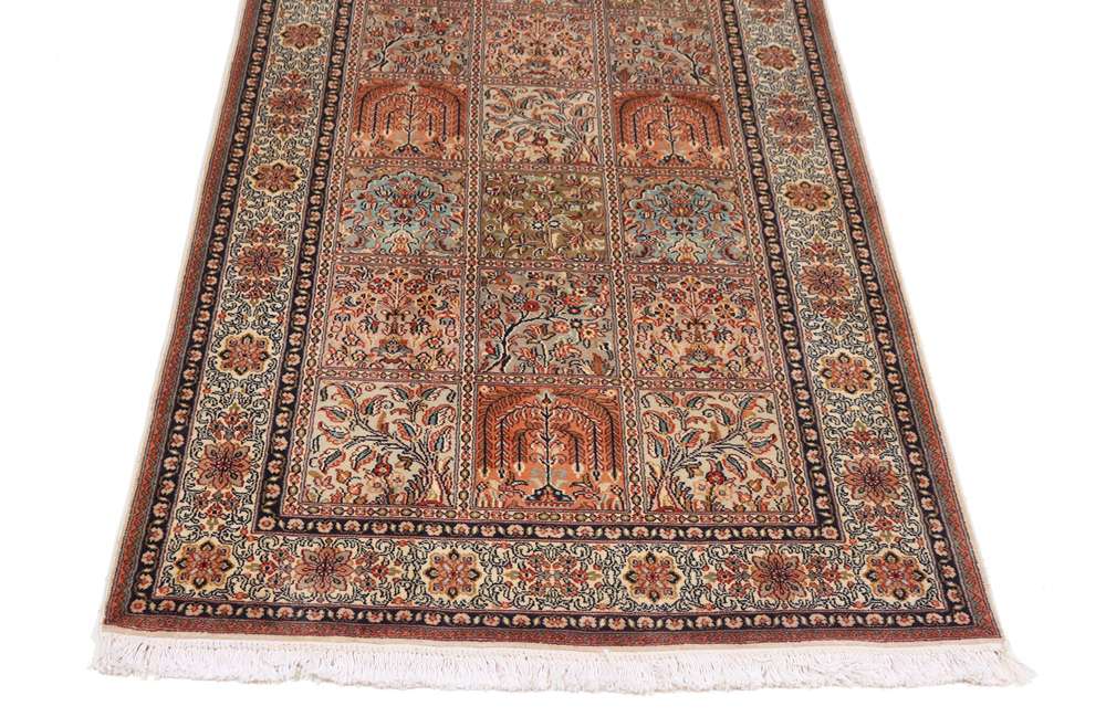 Oriental rug Kashmir