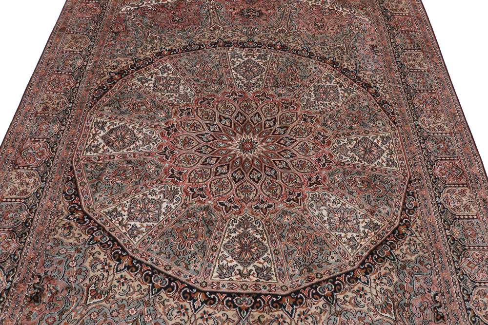 Oriental rug Kashmir