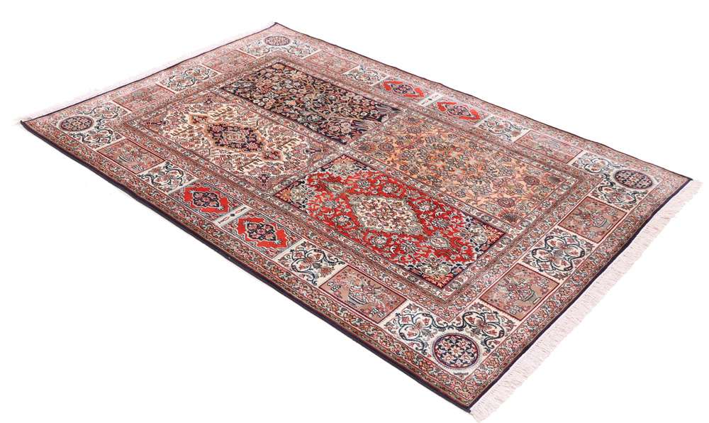 Oriental rug Kashmir