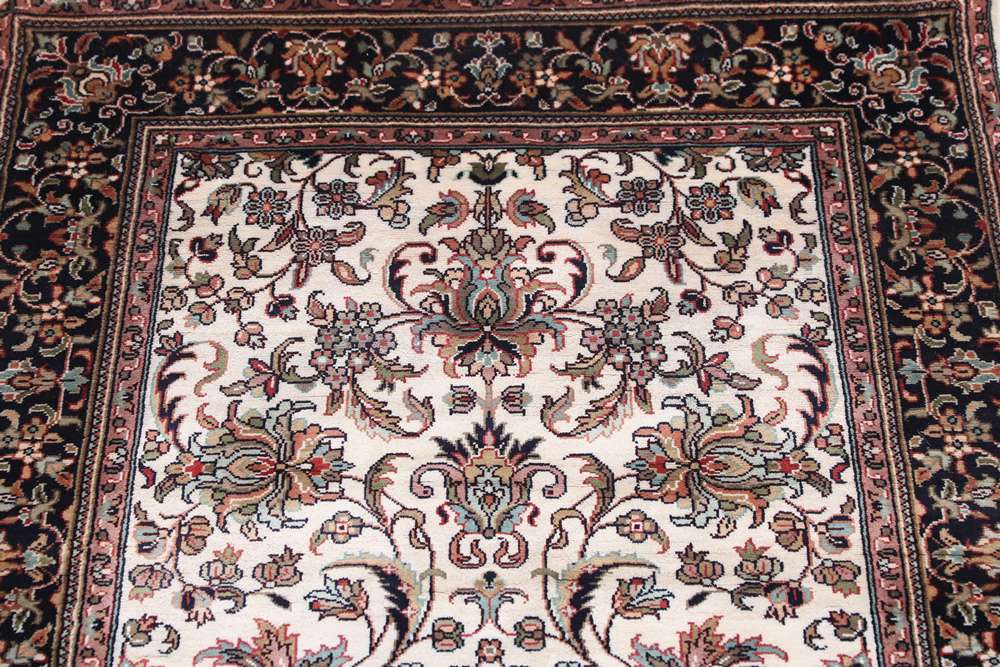 Oriental rug Kashmir