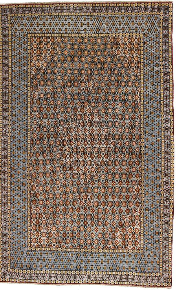 Persian rug Qom
