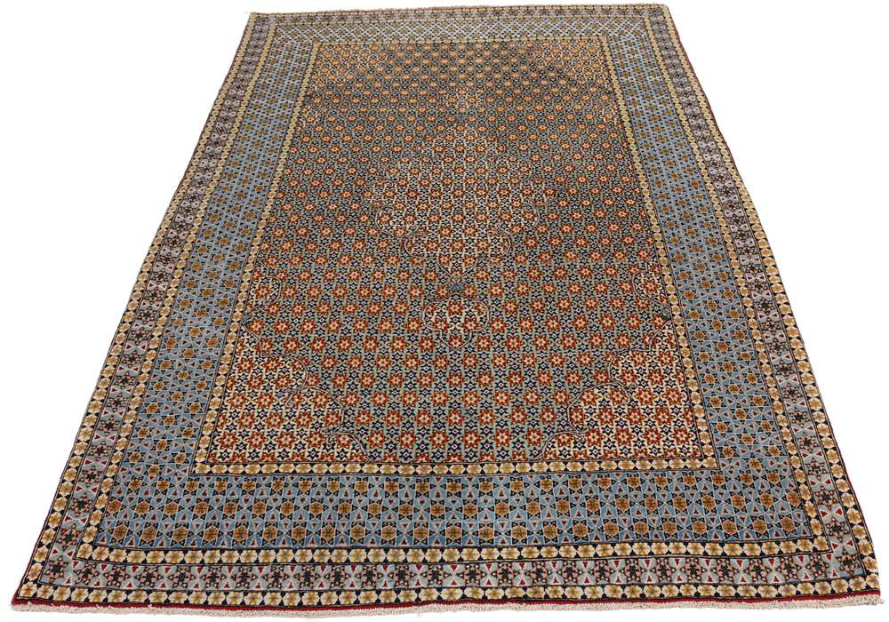 Persian rug Qom
