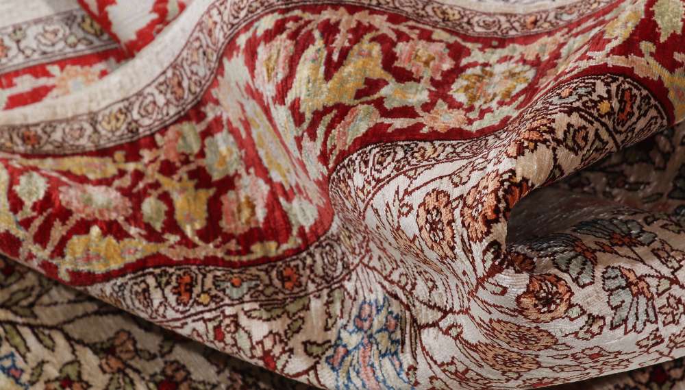 Oriental rug Hereke