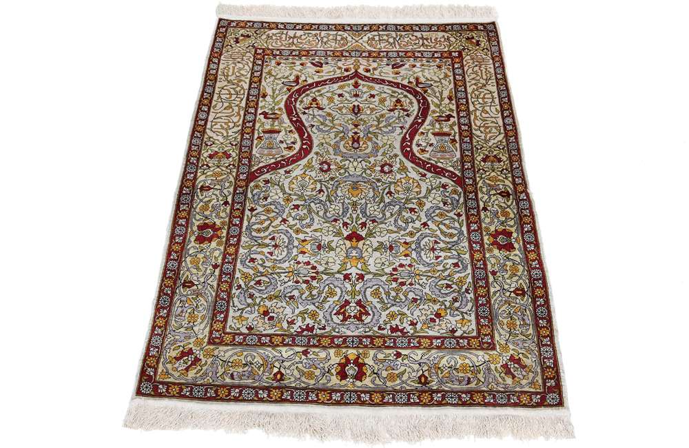 Oriental rug Hereke