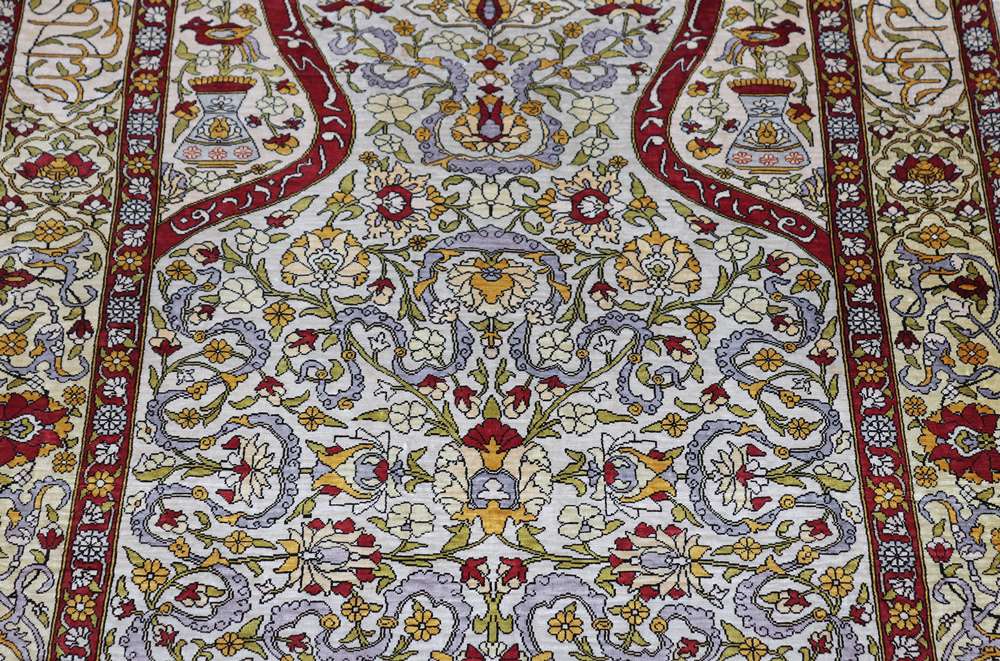 Oriental rug Hereke