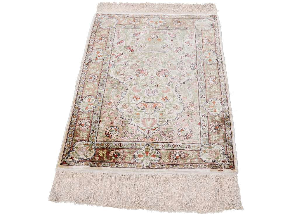 Oriental rug Hereke