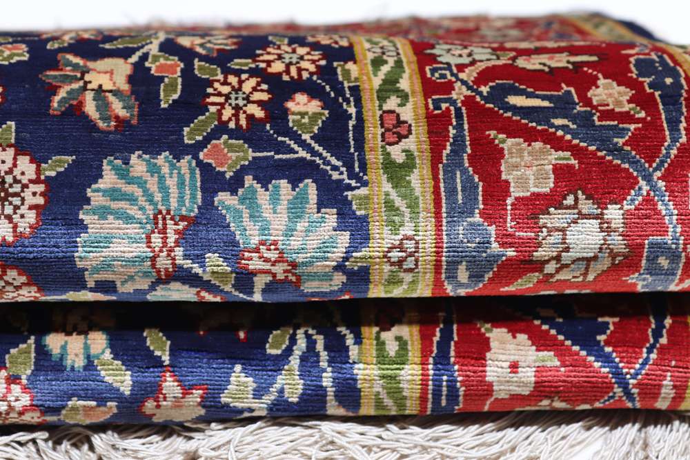 Oriental rug Hereke