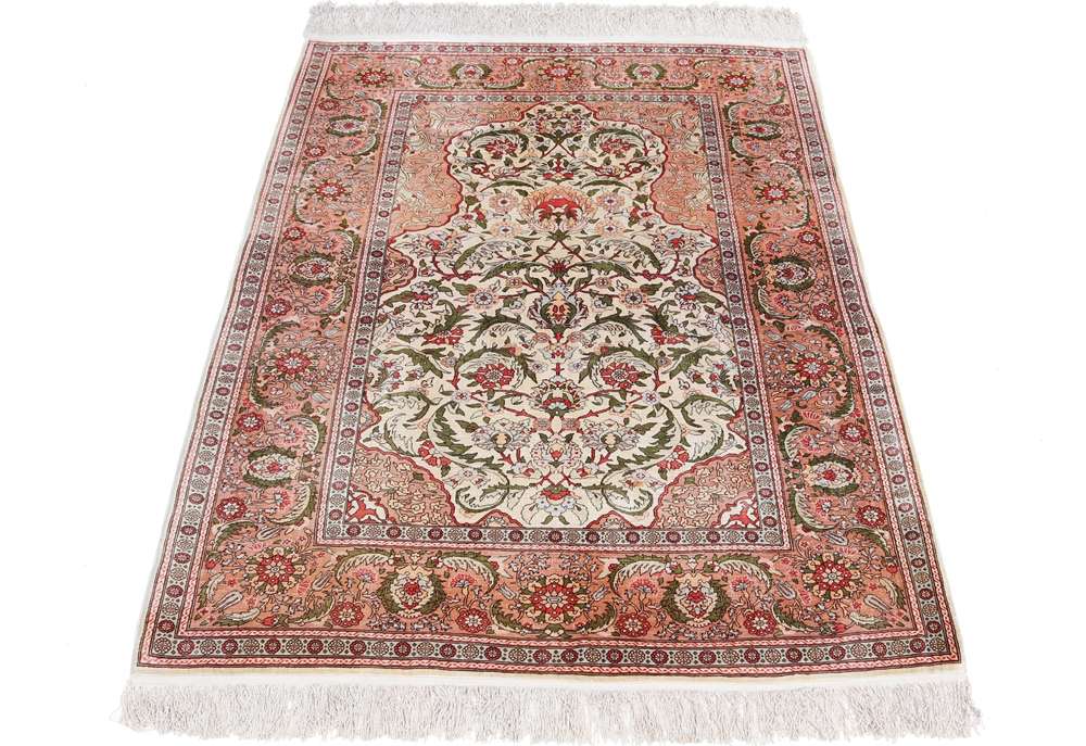 Oriental rug Hereke