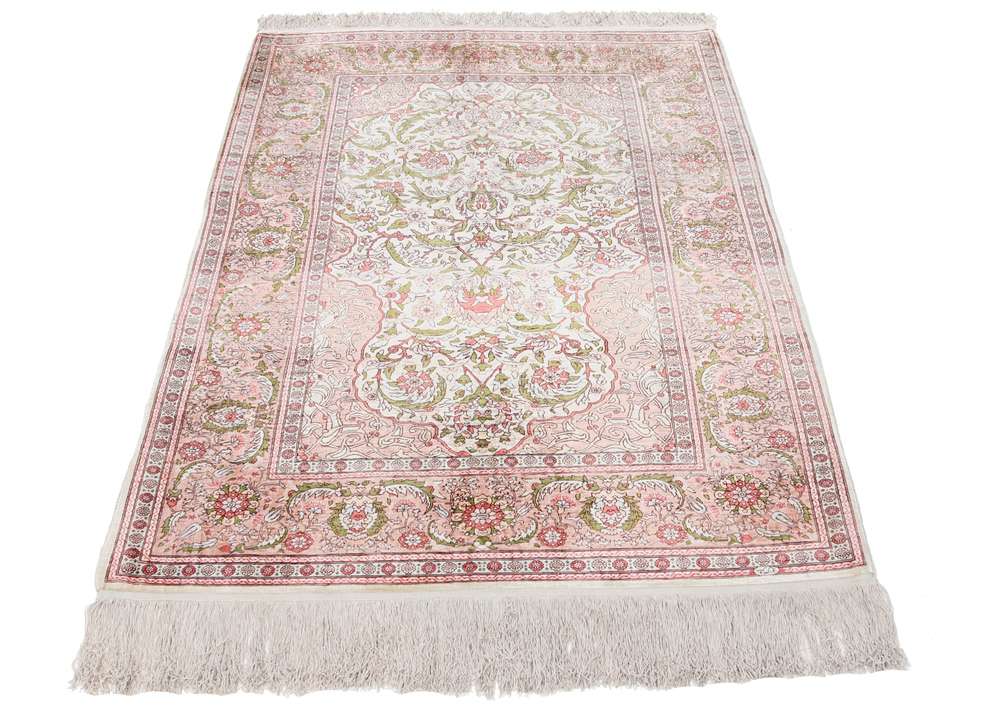 Oriental rug Hereke