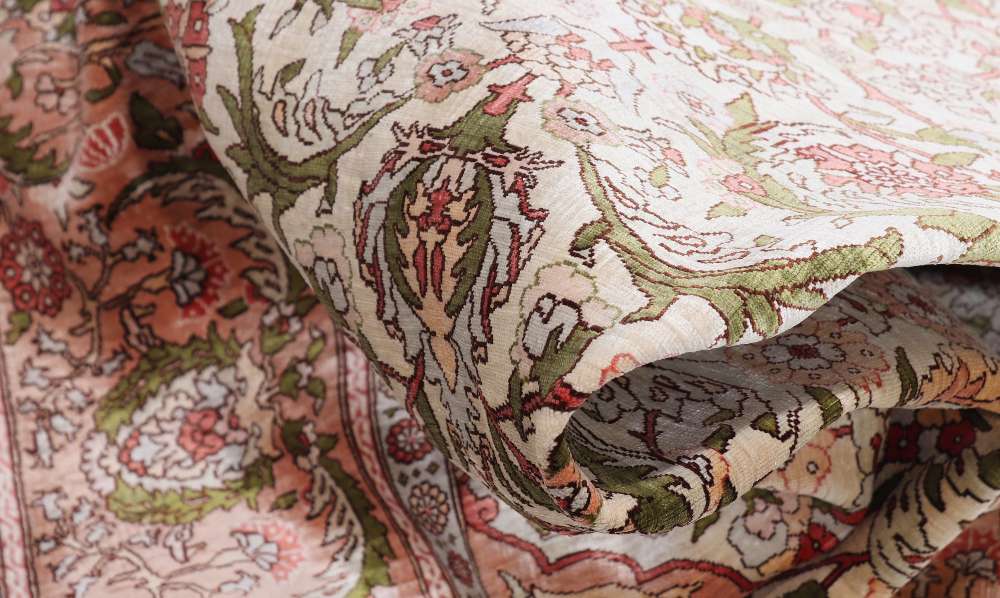 Oriental rug Hereke