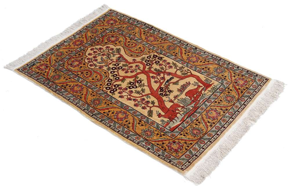 Oriental rug Hereke