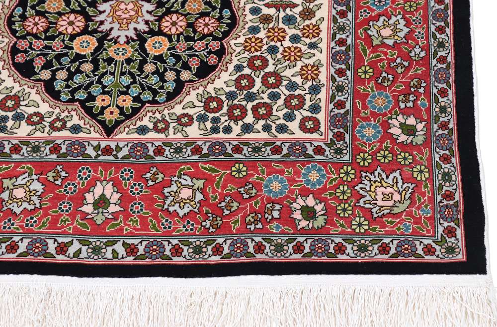 Oriental rug Hereke
